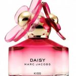 daisy kiss marc jacobs