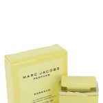 essence marc jacobs